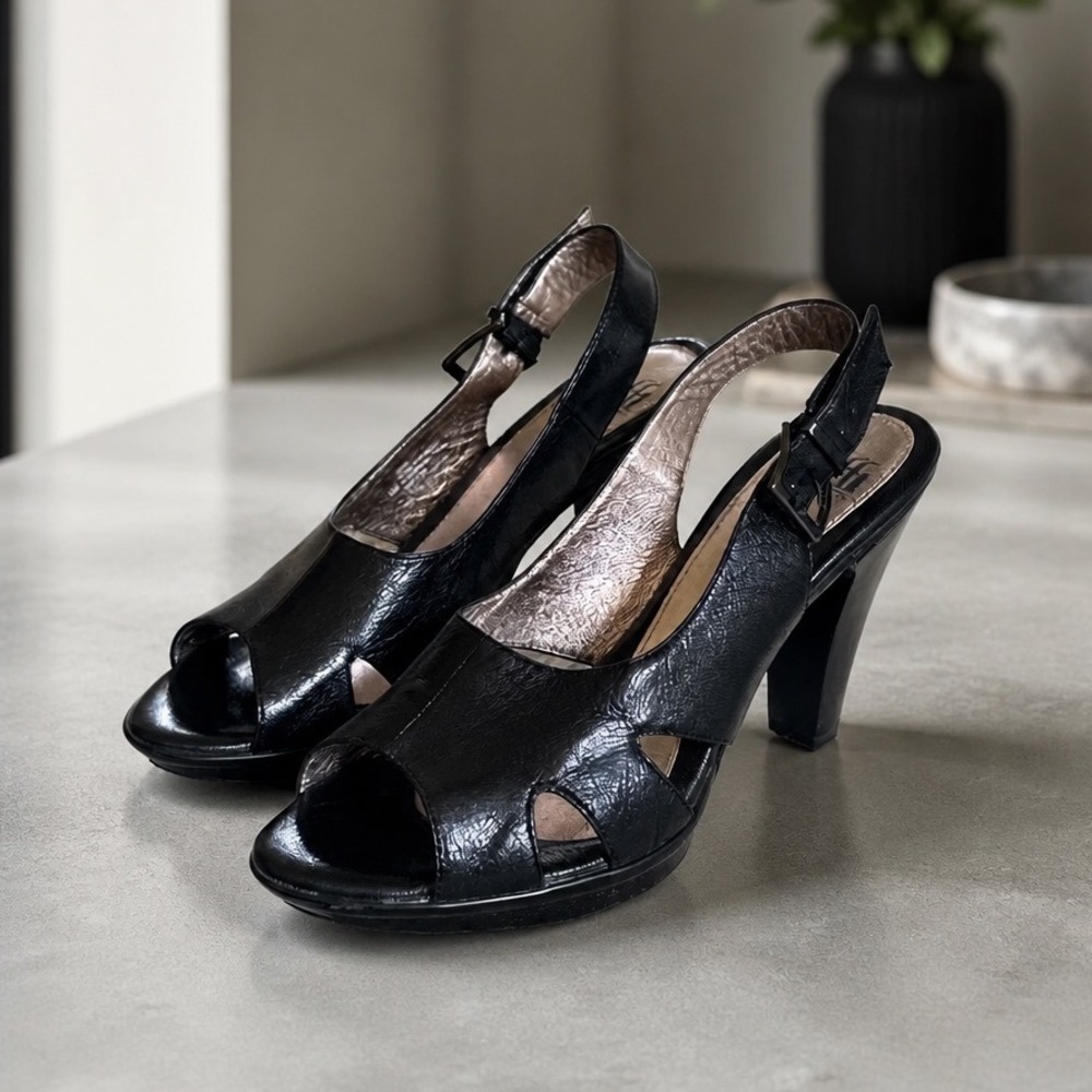 Sofft Black Leather Slingback Peep Toe Heels Cutout Womens 9M